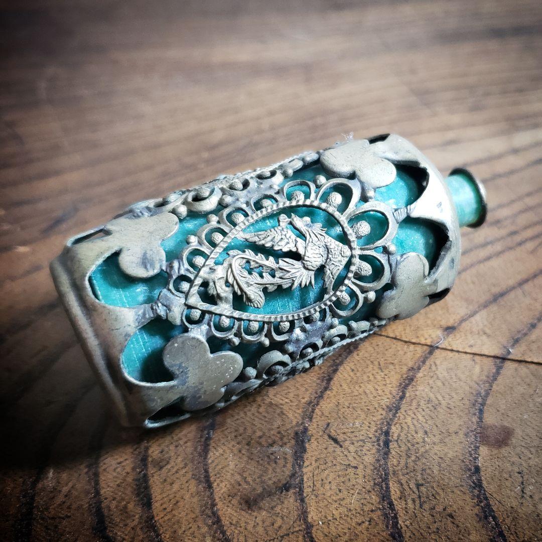 中国骨董　小壺　鼻煙壺　竜　龍　鳳凰　玉石　銘　一輪挿し