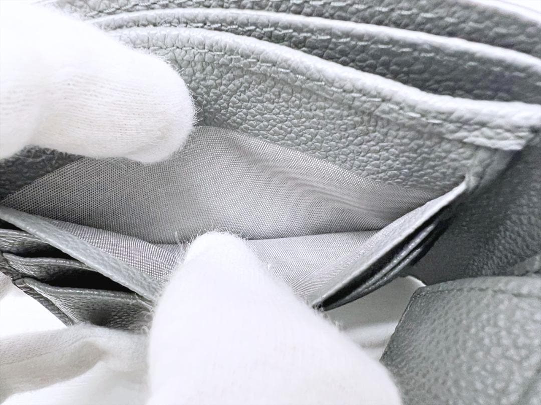 美品 プラダ ロゴ 二つ折り財布 グレー RFID 2MO738