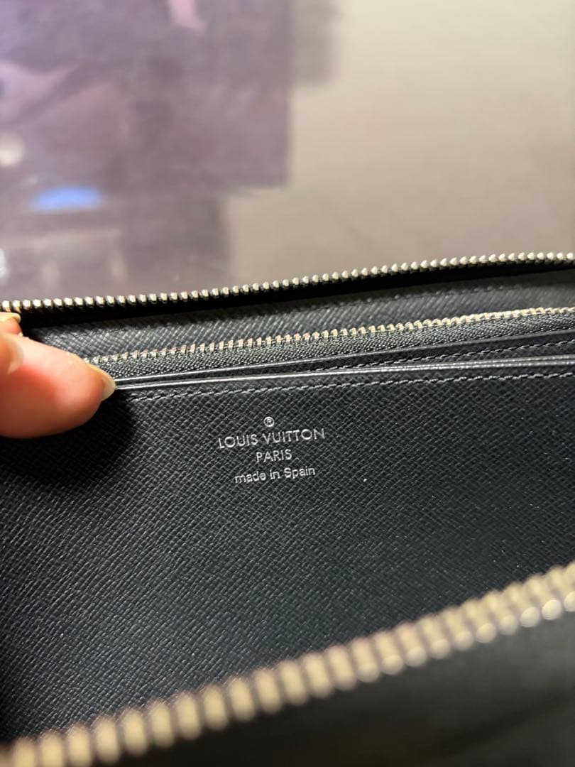中古 LOUIS VUITTON ルイヴィトンジッピーウォレット エピ 長財布