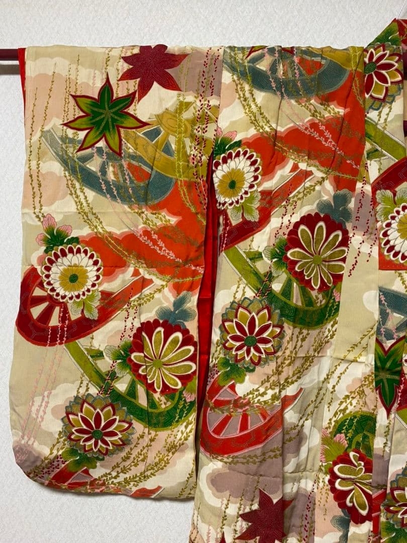 No.67正絹アンティーク子供着物七五三綺麗です。着丈105センチ裄丈61センチ