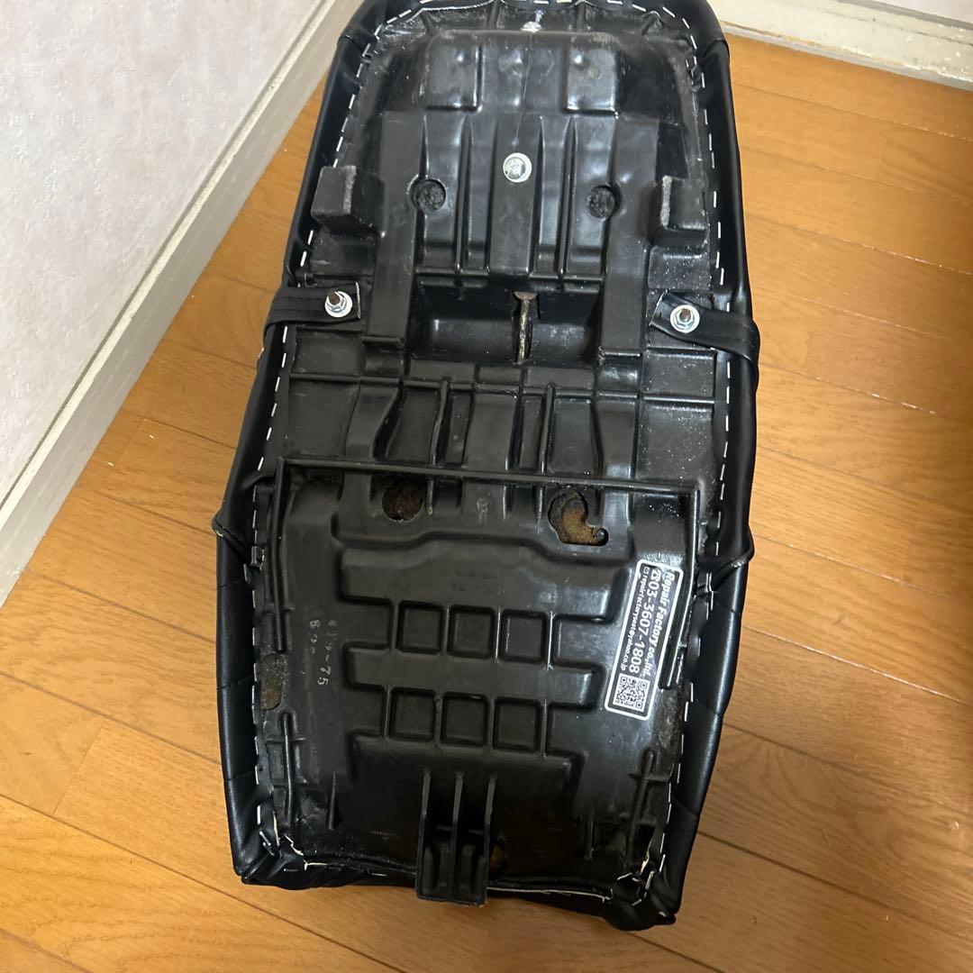 CB400SF NC31 三段シート