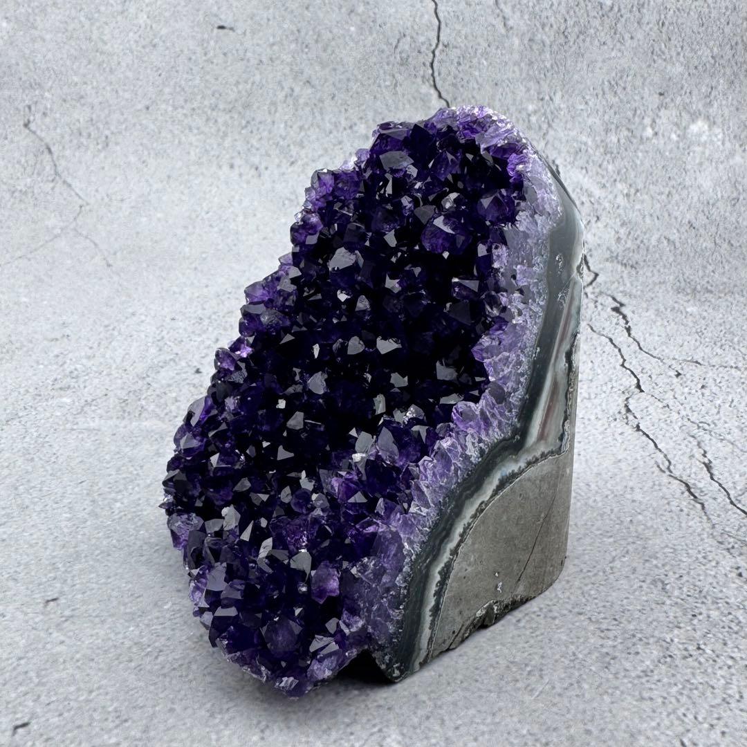 G-188高品質アメジスト クラスター ドーム　ウルグアイ産 高濃度 天然石