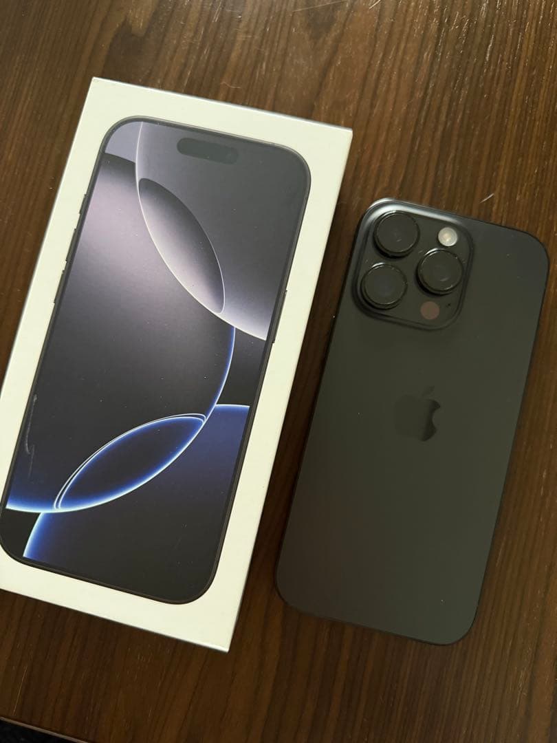 iPhone 16 Pro 128GB ブラック 本体