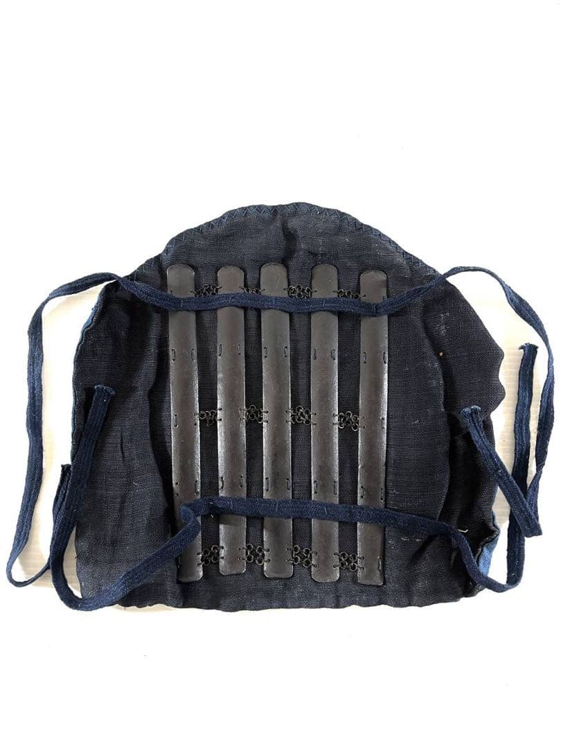 旧家解体時蔵出し　臑当　年代物