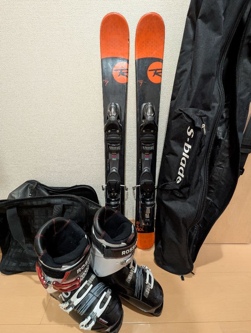 m*u様 【中古品】ロシニョール　ミニスキー　ブーツセット　袋付き