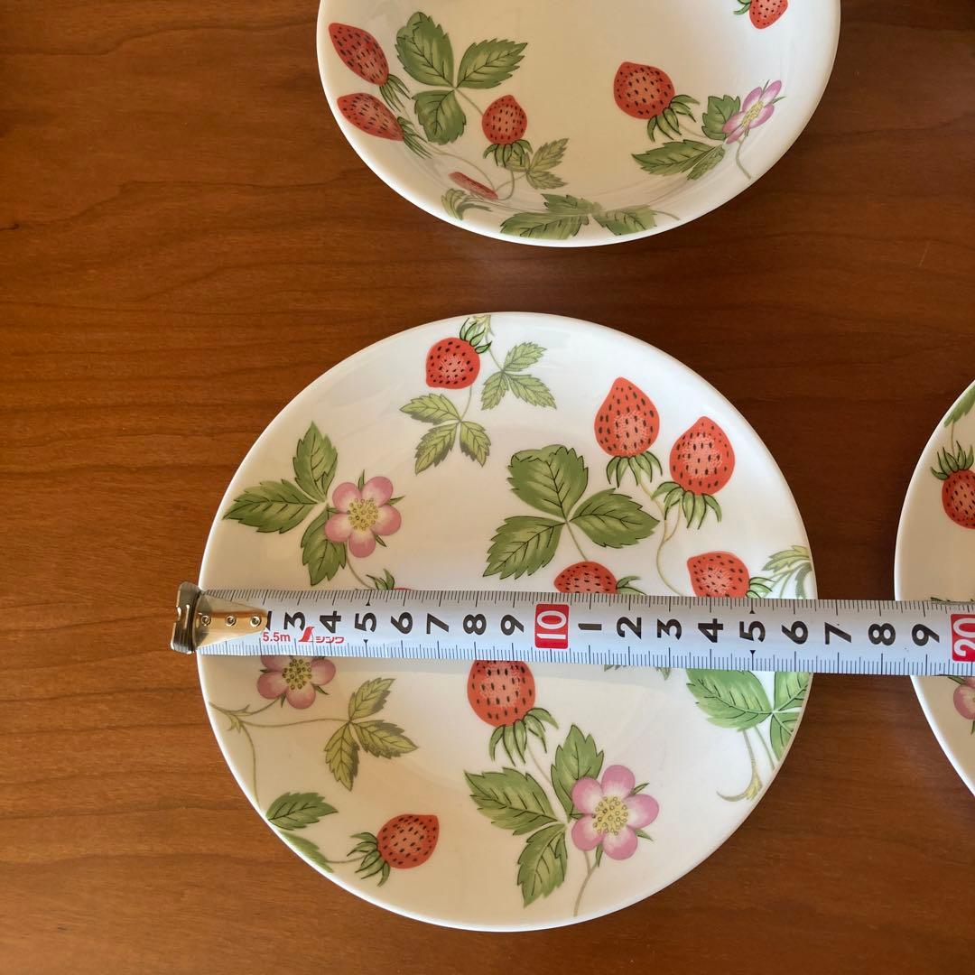★廃盤　希少★ ウエッジウッド プティ　ワイルドストロベリー　大きいあいちご