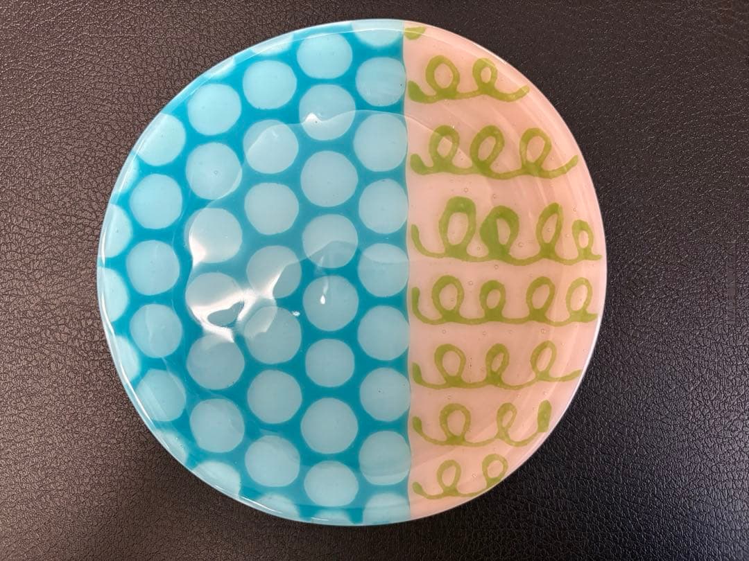 田子美紀　ガラス　皿