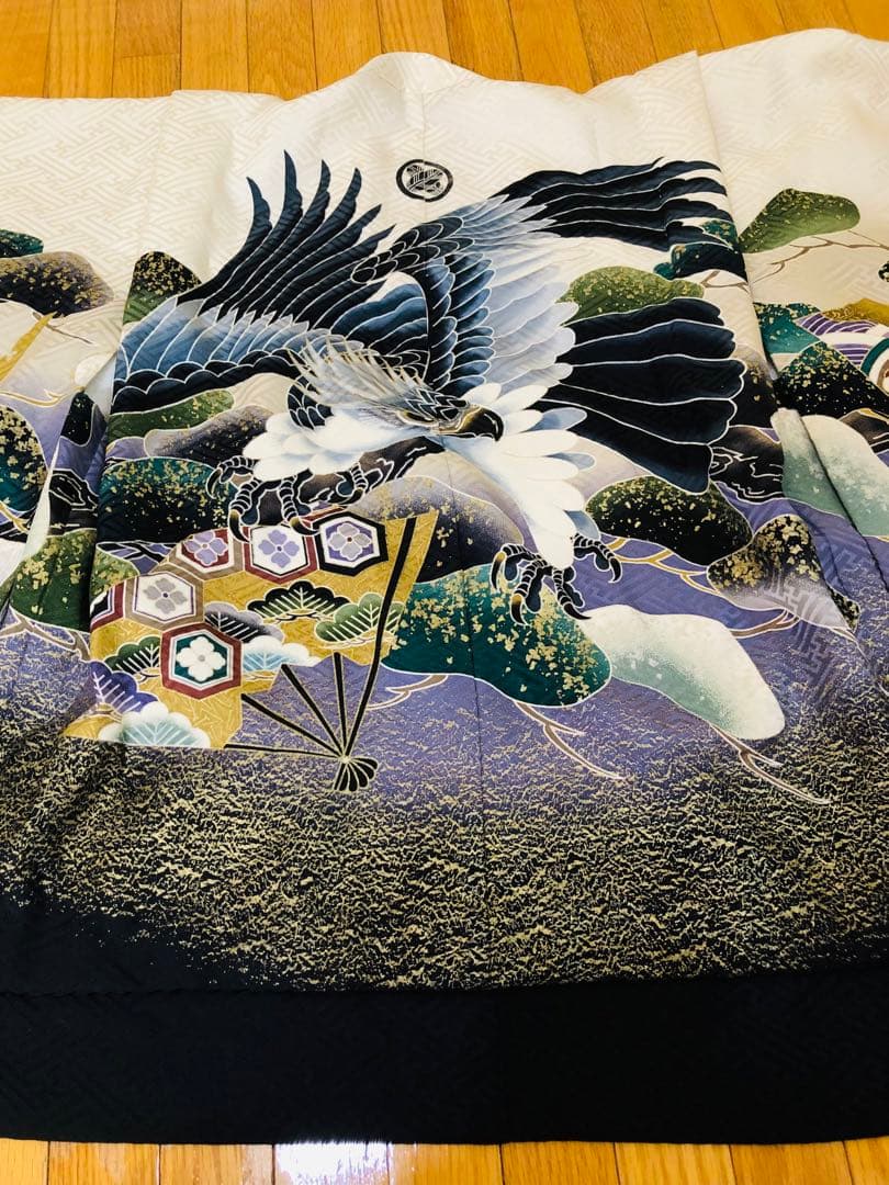 七五三五歳‼️正絹完全️フルセット‼️白地貴重豪華絢爛金彩金箔鷹、兜❤️お家からはなし