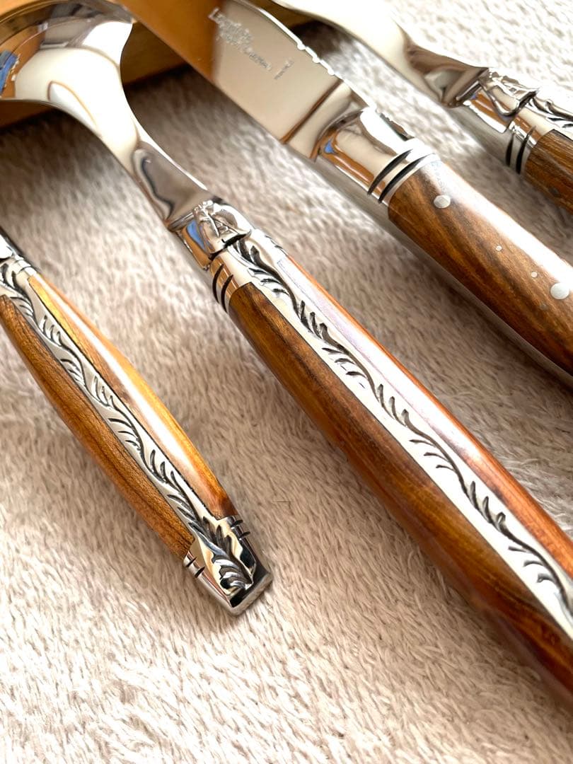 【新品未使用】ゴヨン・シャゾー カトラリーセット(4本）