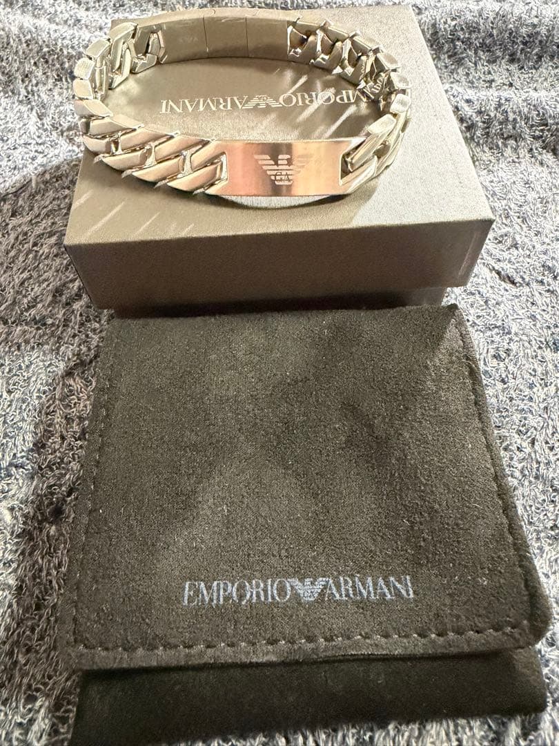 エンポリオアルマーニ チェーンブレスレット