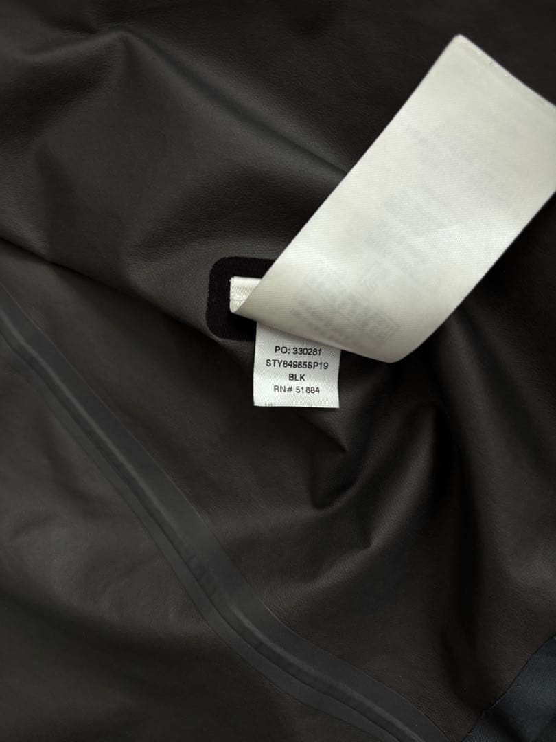 パタゴニア　カルサイトジャケット　Mサイズ　GORE-TEX