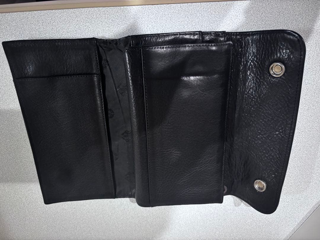 レザー製 黒 長財布 カードポケット8