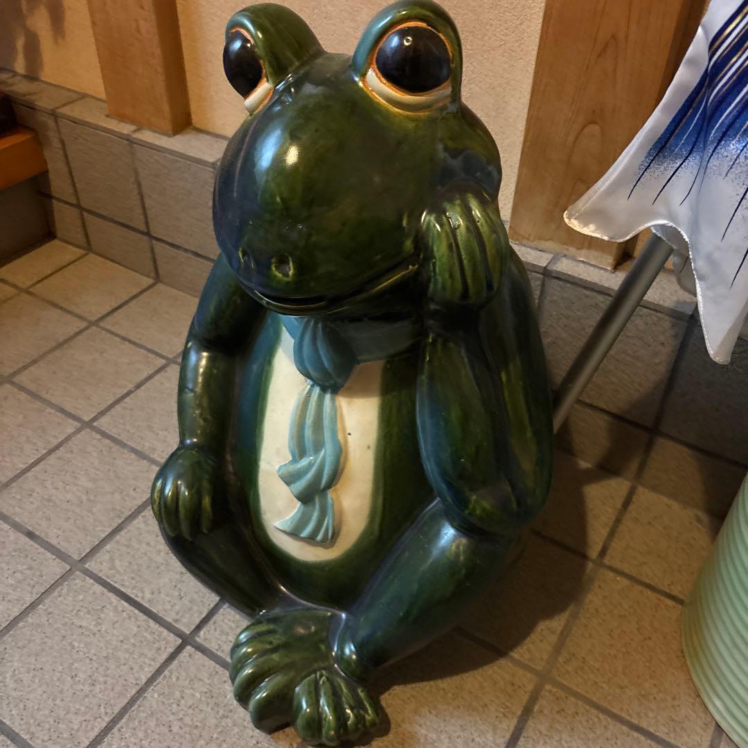 陶器製カエルオーナメント 大きめ