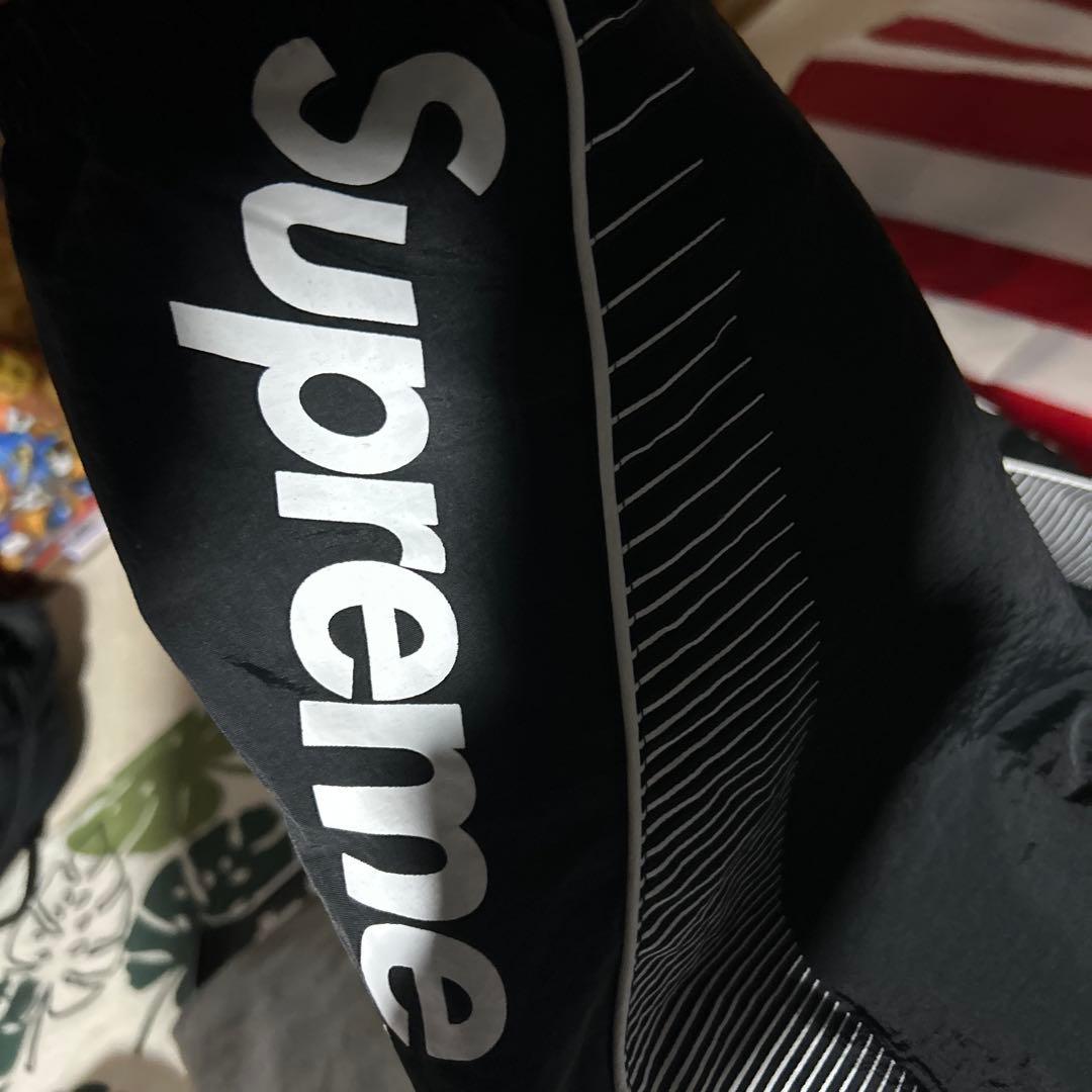 Umbro Supreme コラボパンツ