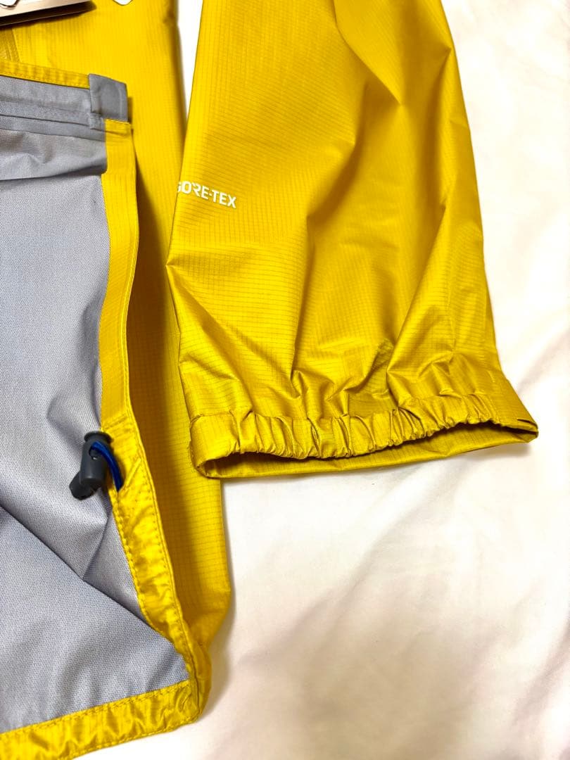 未使用！mont-bell ストームクルーザージャケット　イエロー　ゴアテックス