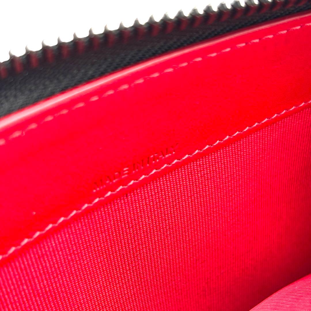 激レア・美品 クリスチャンルブタン パネトーネ 長財布 ロゴ レザー 赤 黒