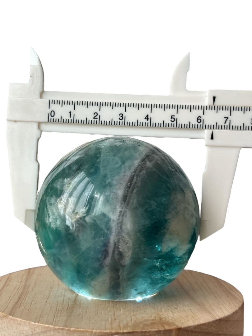 【新品】透明感ありでゼリーみたいな層があるフェザーフローライト　スフィア