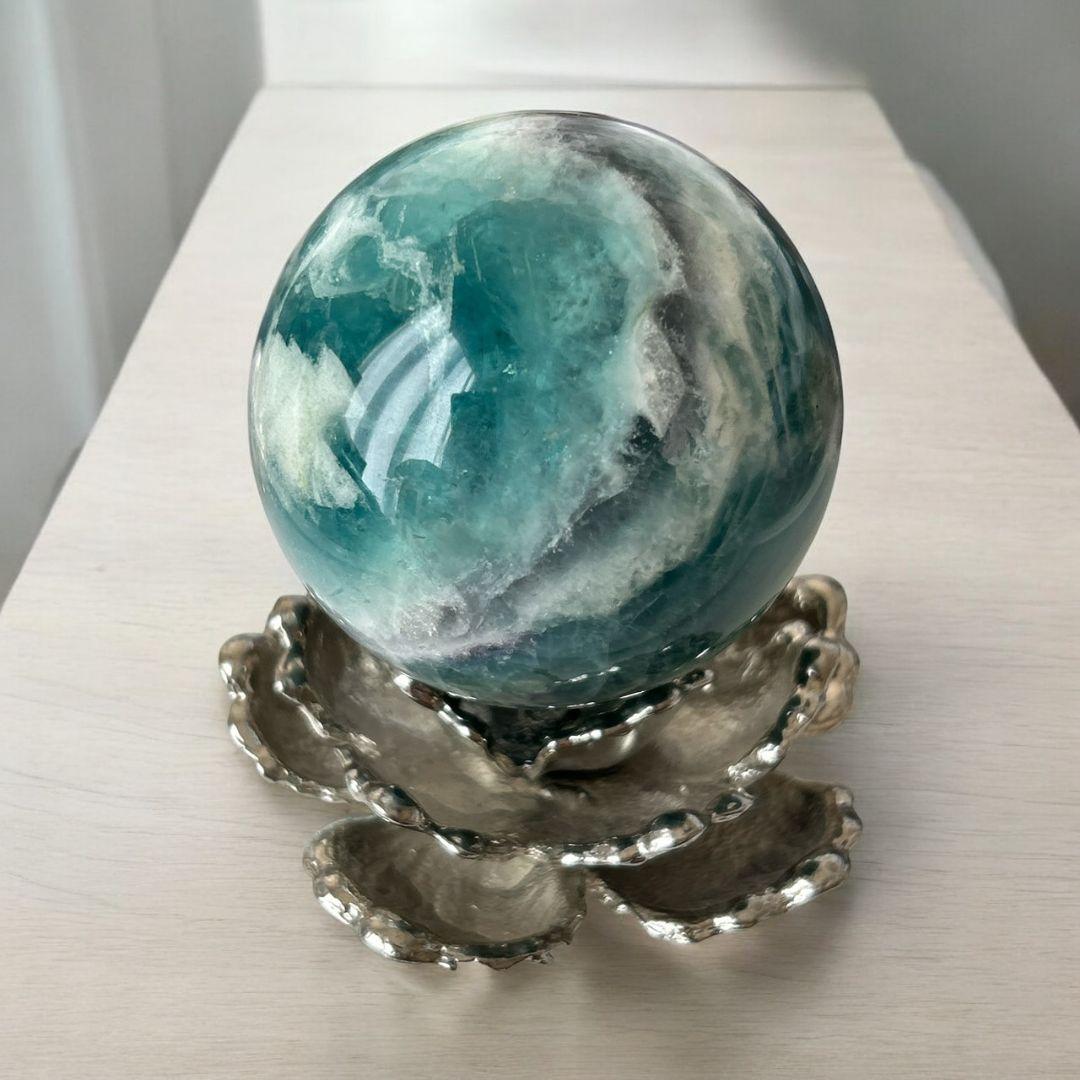 【新品】透明感ありでゼリーみたいな層があるフェザーフローライト　スフィア