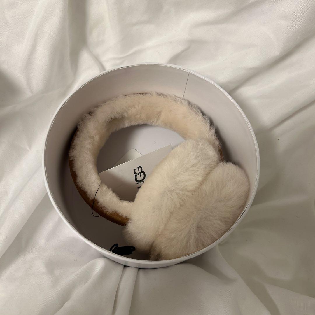 Ugg イヤーマフ