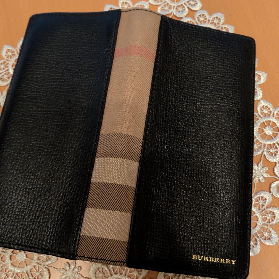 BURBERRY 黒 レザー 長財布