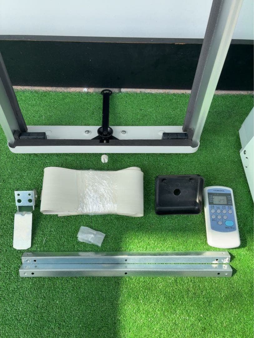 窓用エアコン コロナ 冷暖房除湿兼用 CWH-A1824R 美品　2024年製