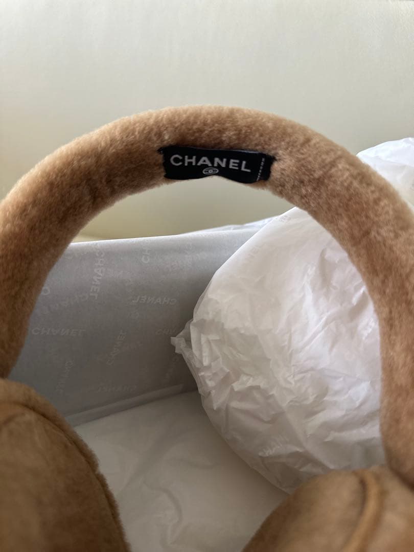 CHANEL ベージュ 耳あて・イヤーマフ
