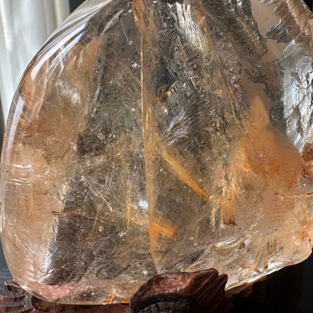 天然石ルチルクォーツ共生ファイアクォーツの原石　置物NO.031204