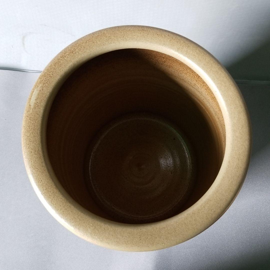 信楽焼傘立て   菊彫  高さ４８cm