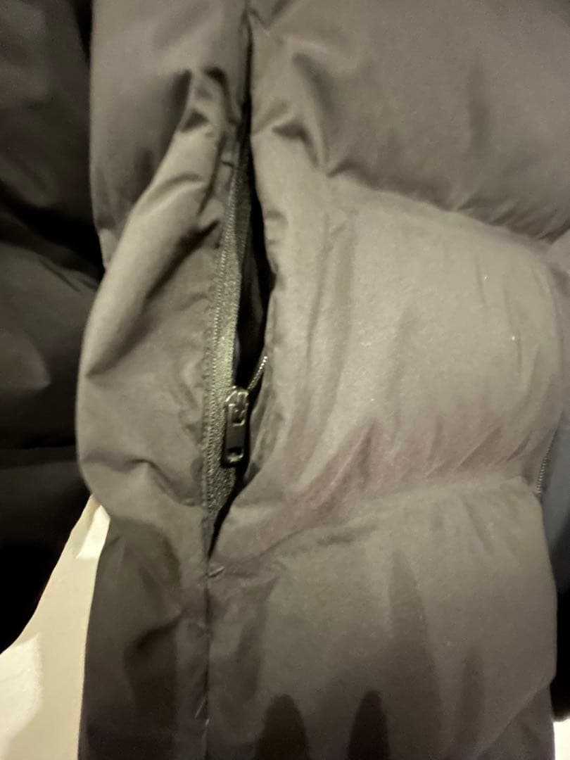 美品ＬサイズUNIQLO シームレスダウンショートコート黒レディース着丈81cm