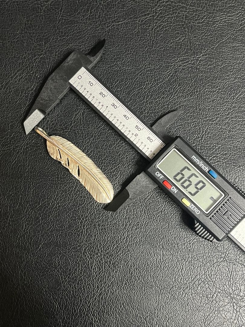 プレーン特大フェザー(右向き)