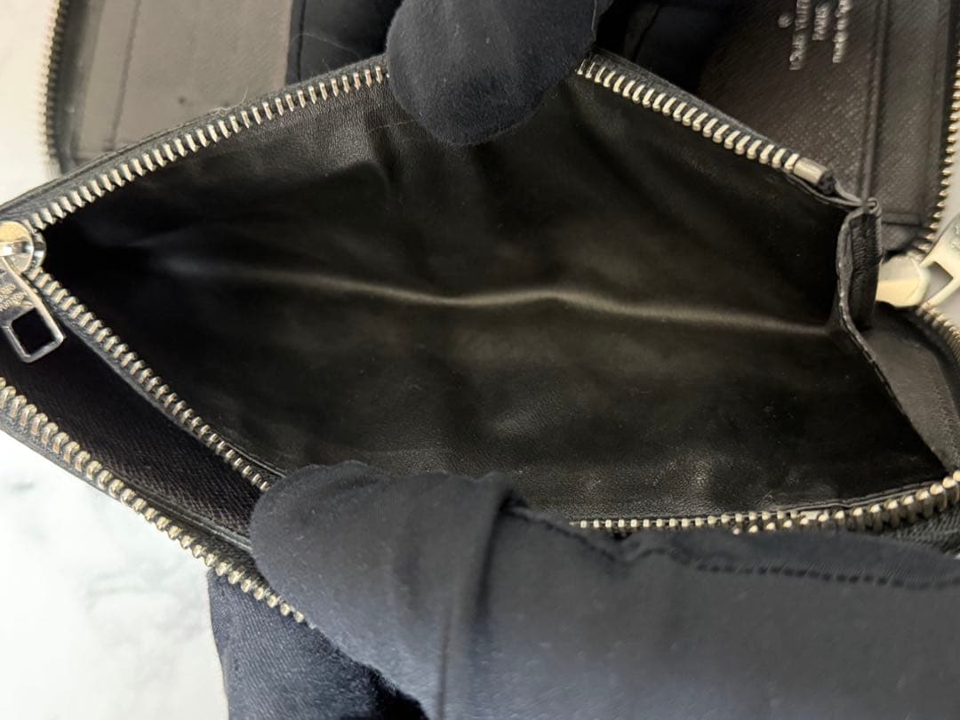 Louis Vuitton ダミエグラフィット　ジッピーウォレットヴェルティカル