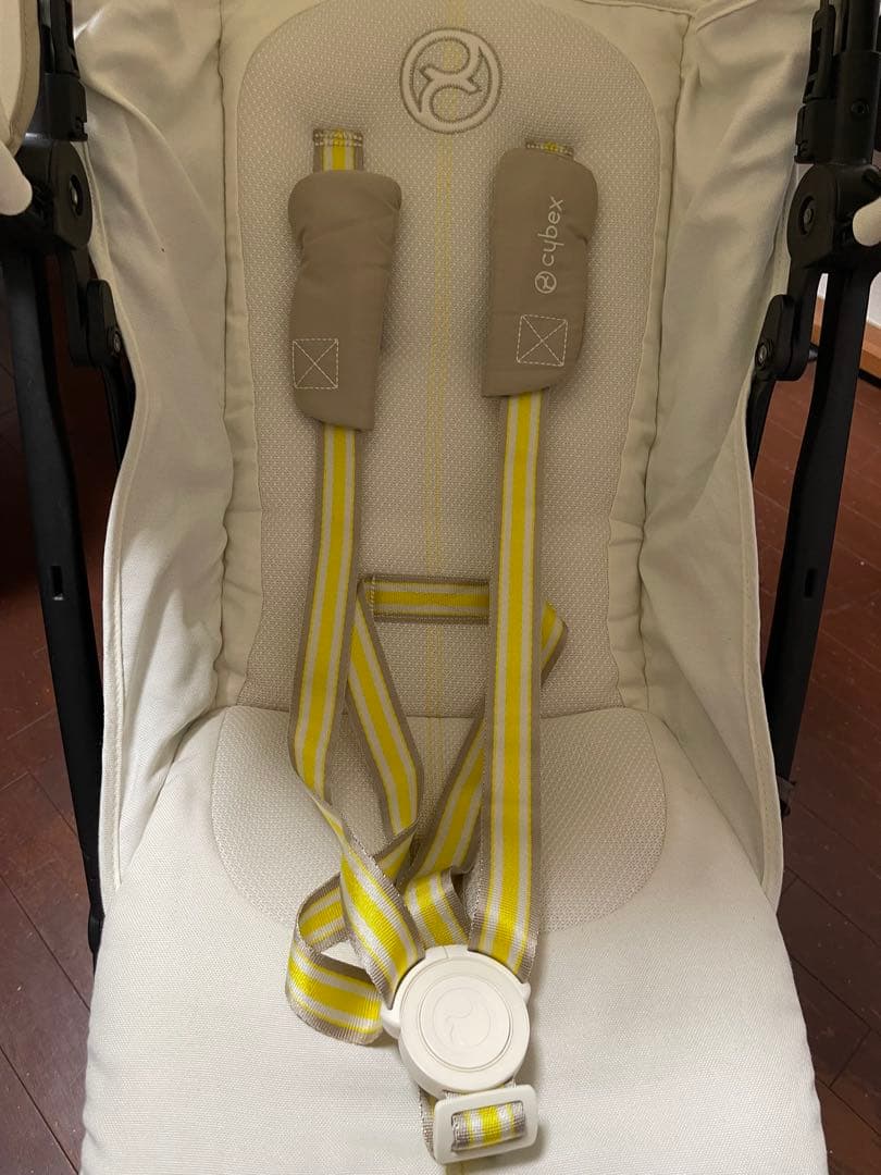 cybex ホワイト折りたたみベビーカー