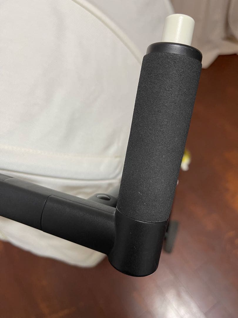 cybex ホワイト折りたたみベビーカー