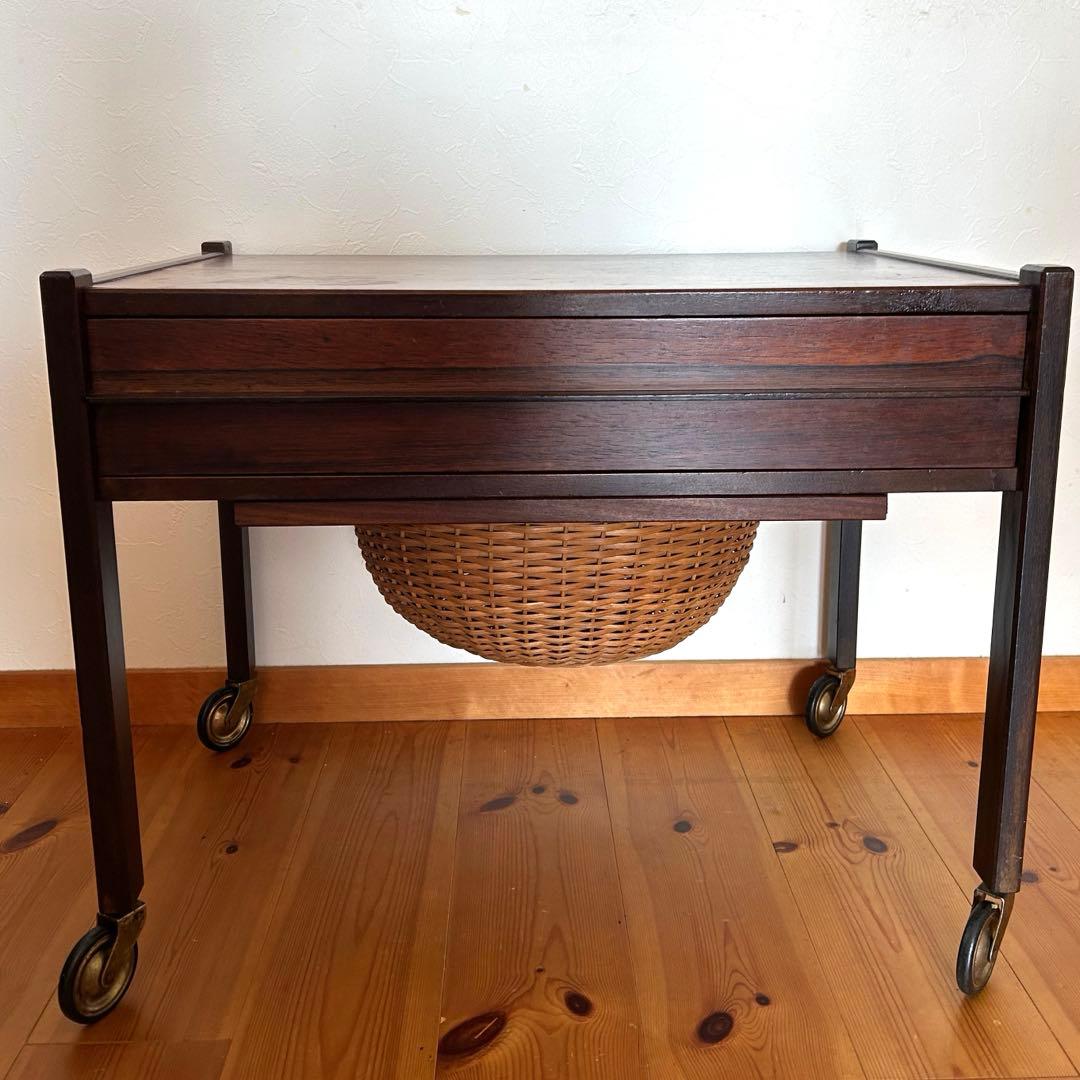 北欧　ビンテージ　ソーイングワゴン　バスケット　かご　手芸　裁縫箱