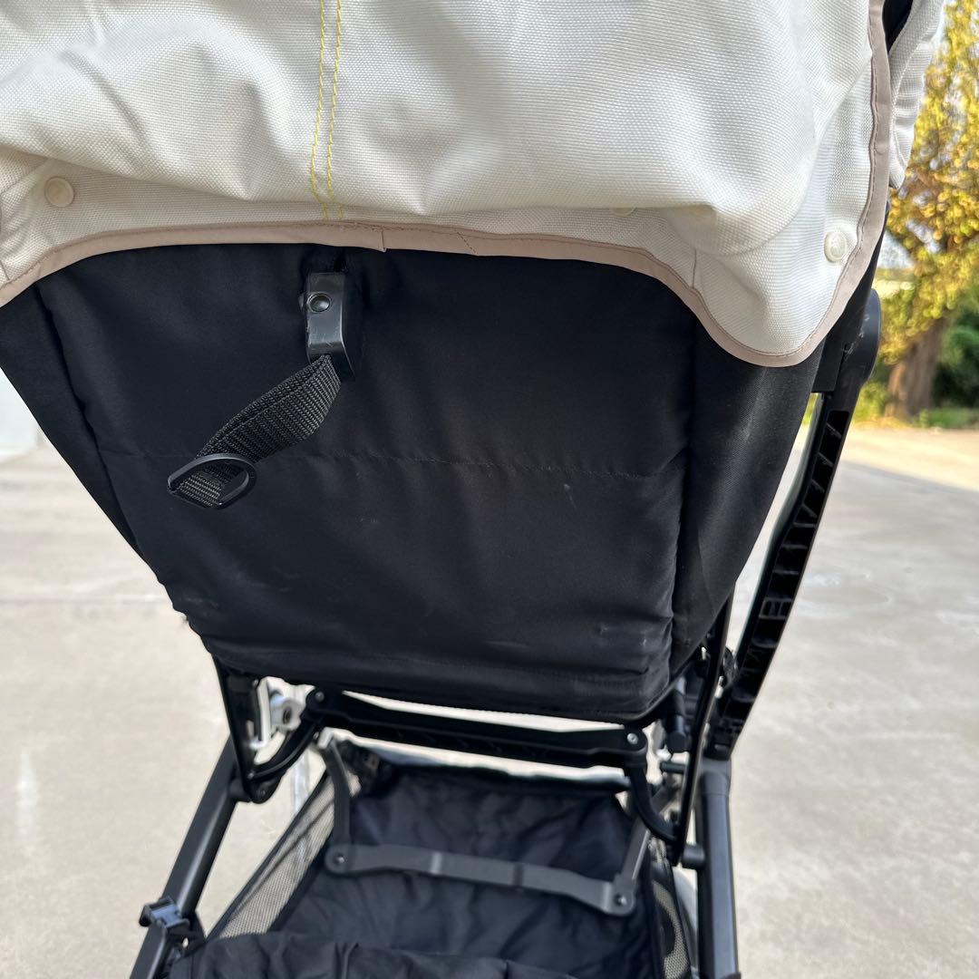 Cybex サイベックス　リベル　2022年モデル　シーシェルベージュ