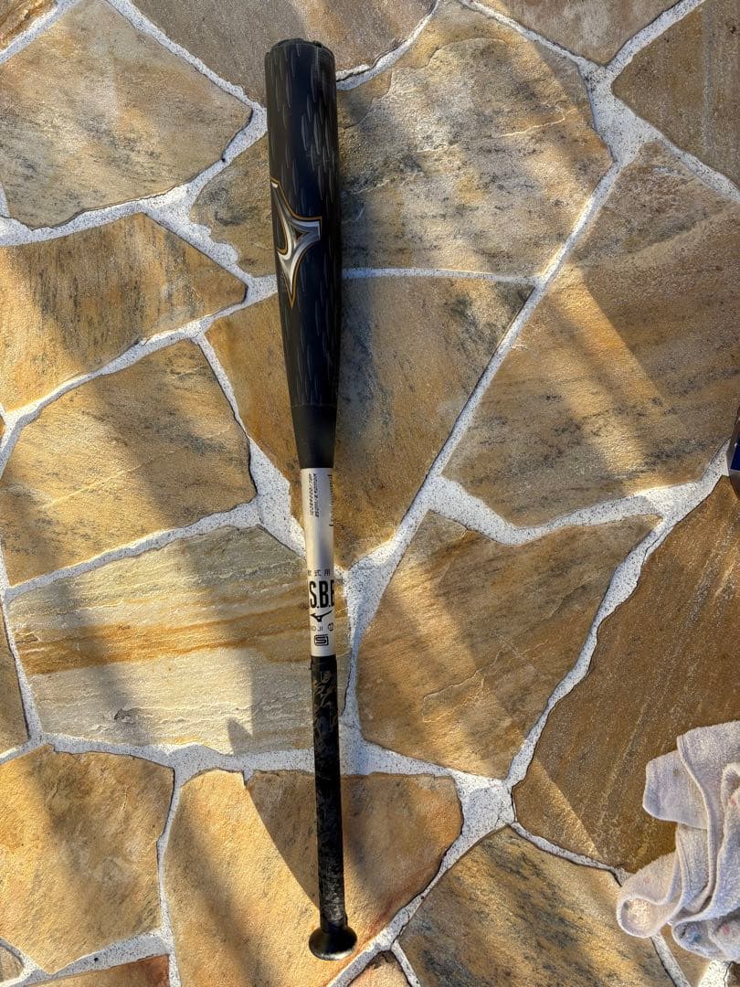 2025年最新モデル ビヨンドマックスルガシーメタル バット