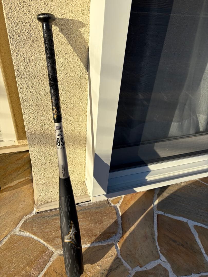 2025年最新モデル ビヨンドマックスルガシーメタル バット