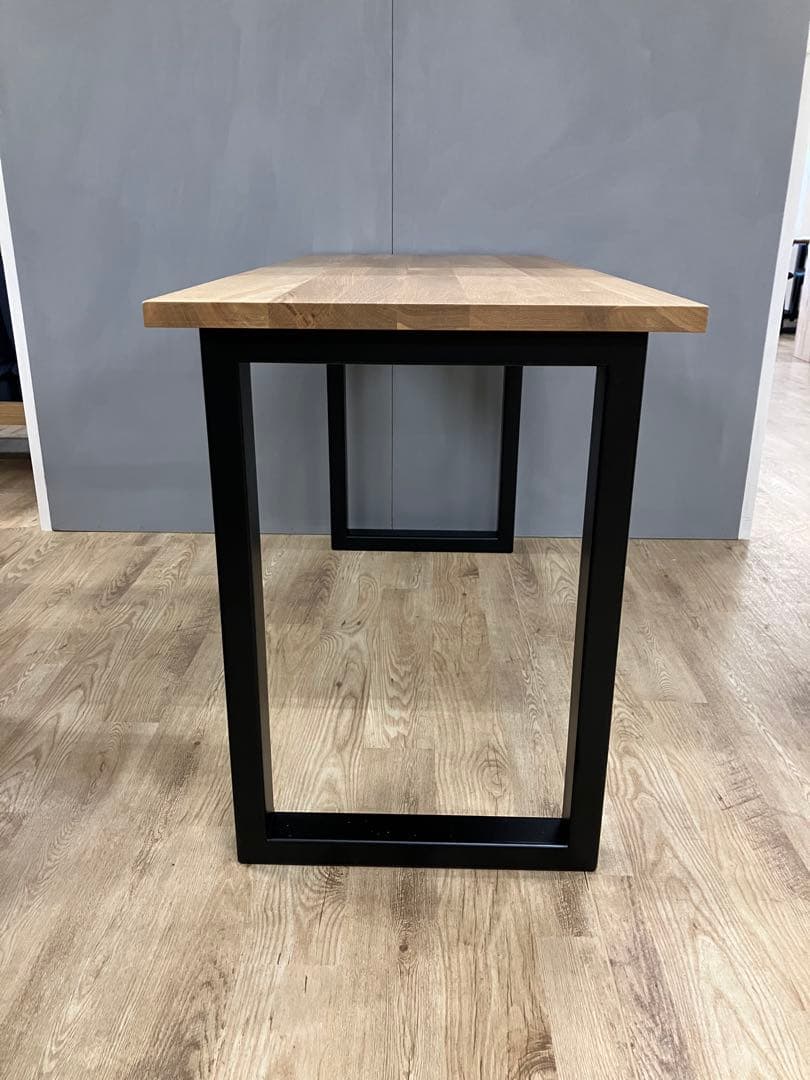 オーク無垢材テーブル　カスタム　新品