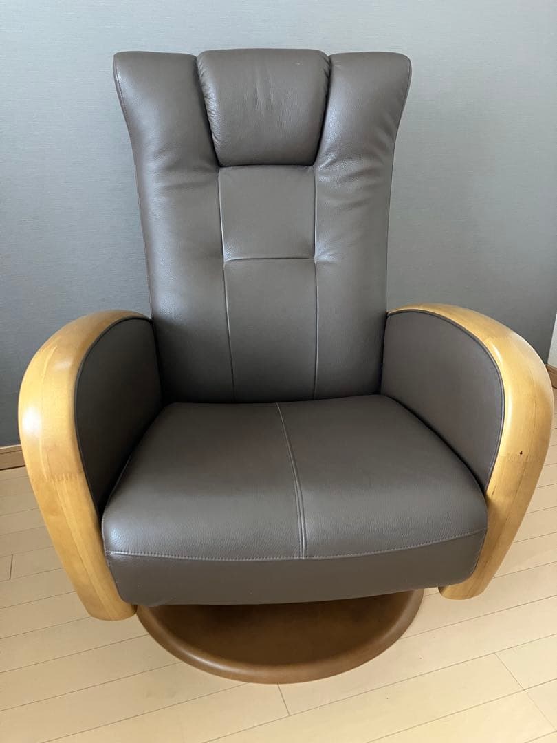 カリモク家具　回転式リクライニングチェア
