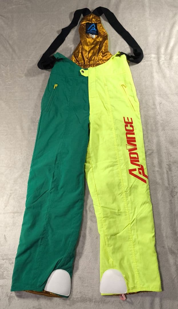 ADVANCE SKI RACING TEAM スタッフ スキーウェア 上下 M