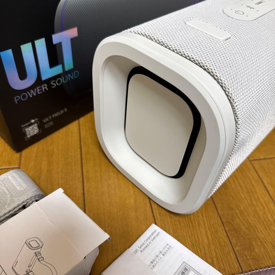 SONY ULT FIELD5 ワイヤレススピーカー　ホワイト