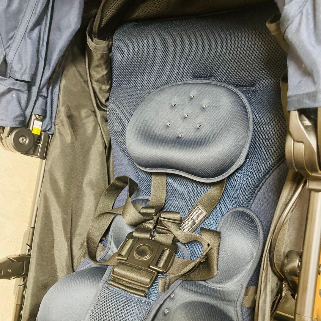 美品高品質アップリカAB型3輪ベビーカー　スムーヴプレミアム　ノーパンクタイヤ