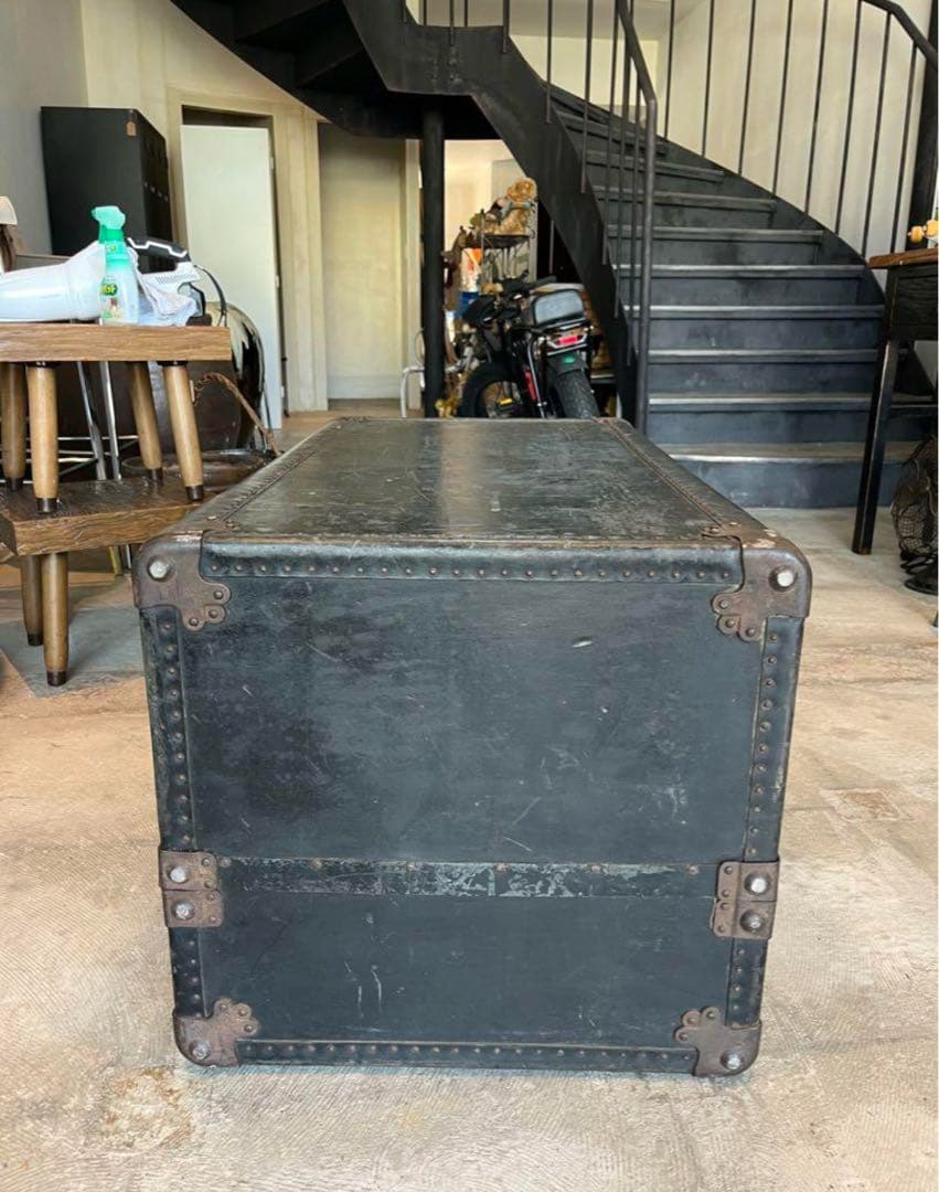 アンティークトランク　ヴィンテージ　ワードローブ　船舶トランク　HARTMANN