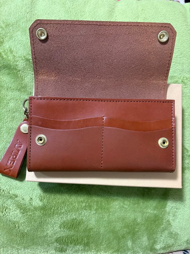 K*K様 AVIREX FAHNE 2 長財布