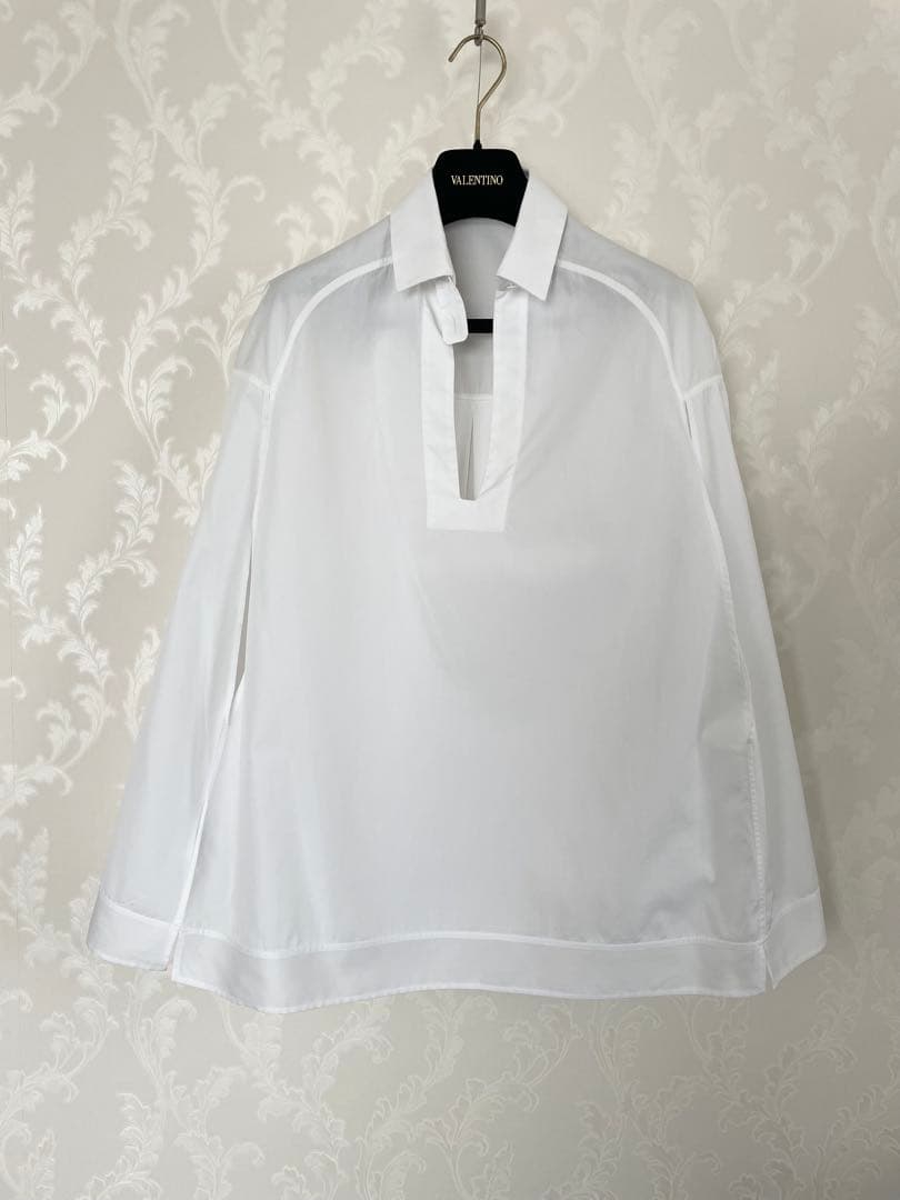ヴレンティノ　ブラウス　シャツ　ケープ