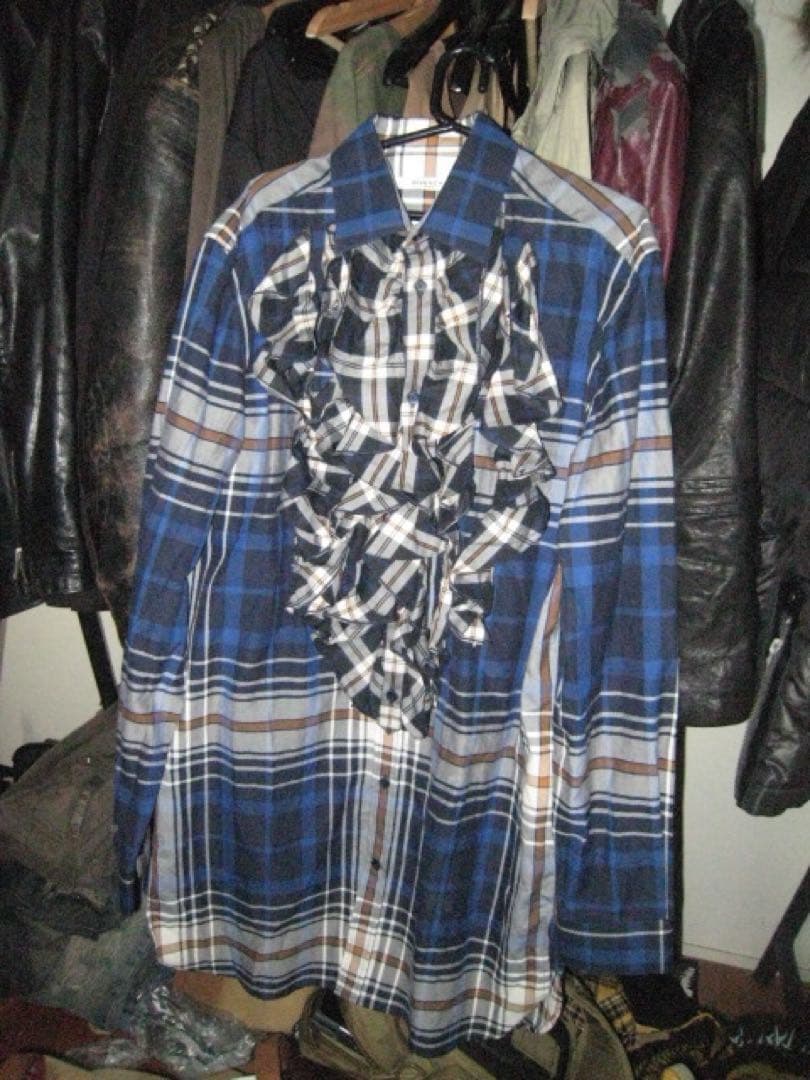 トップス GIVENCHY Vintage ruffle shirt