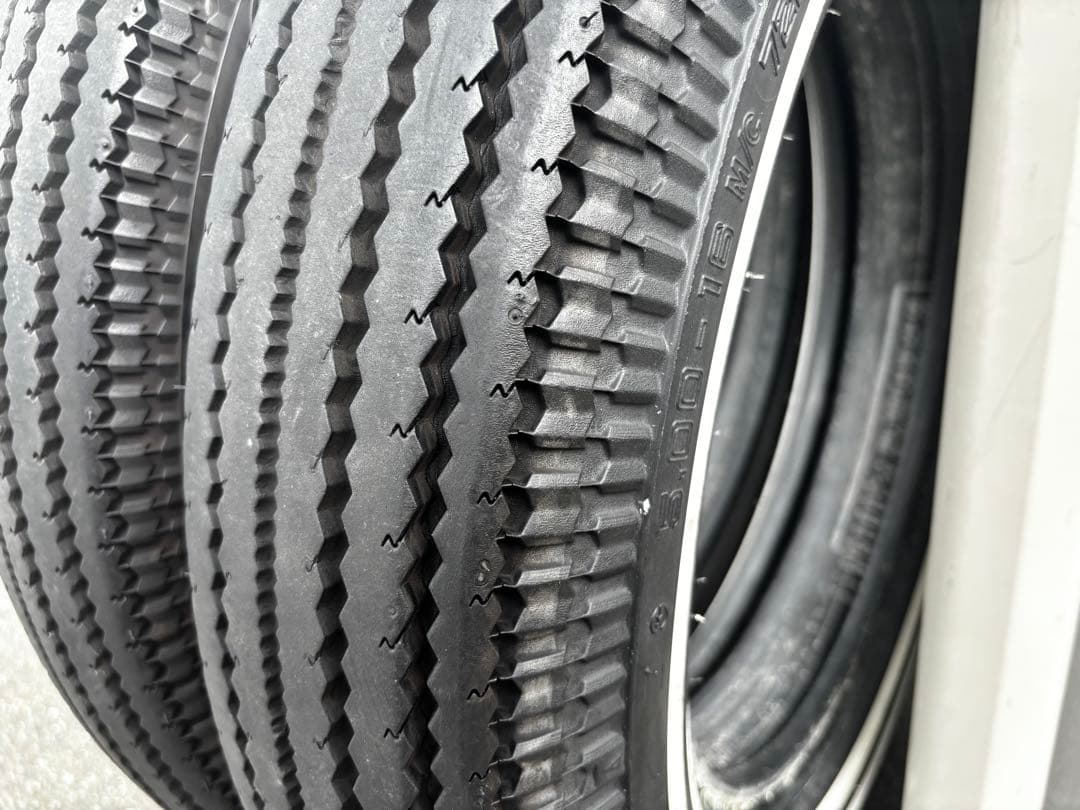 スポーツスター用　シンコー E270 前後二本セット