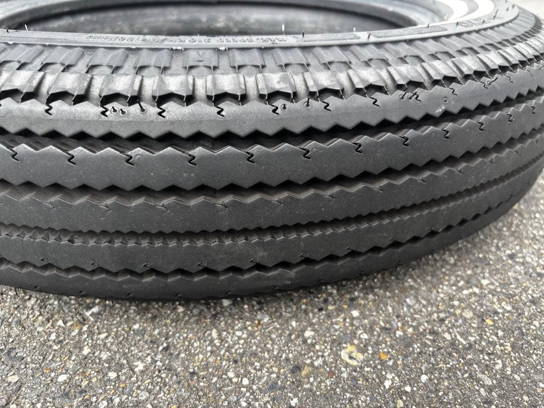 スポーツスター用　シンコー E270 前後二本セット