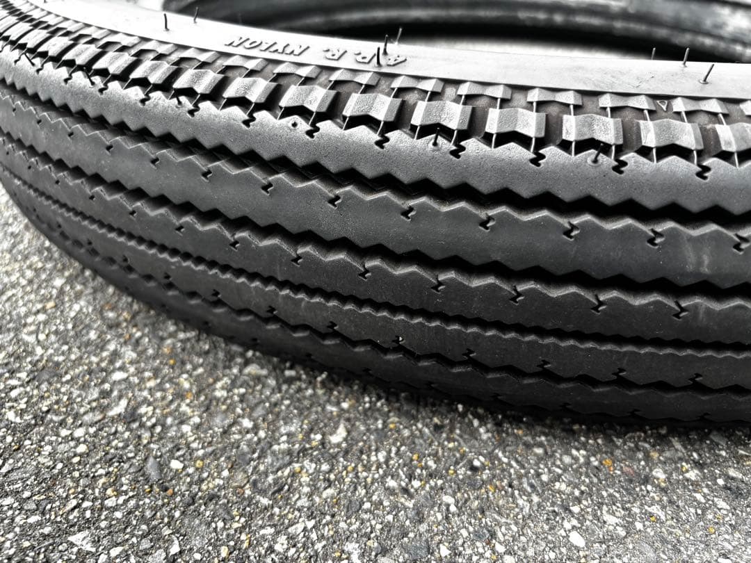 スポーツスター用　シンコー E270 前後二本セット