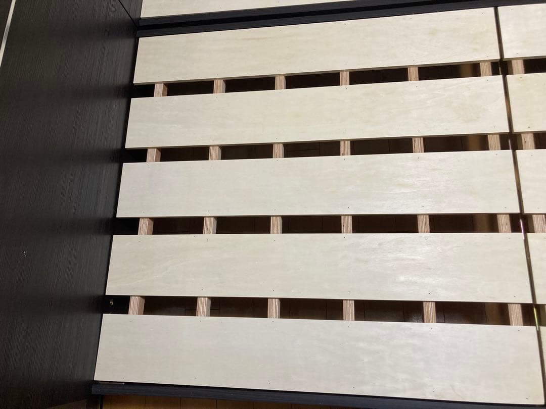 ①マナベインテリアハーツ　シングルベッドフレーム 木製スラット ダークブラウン